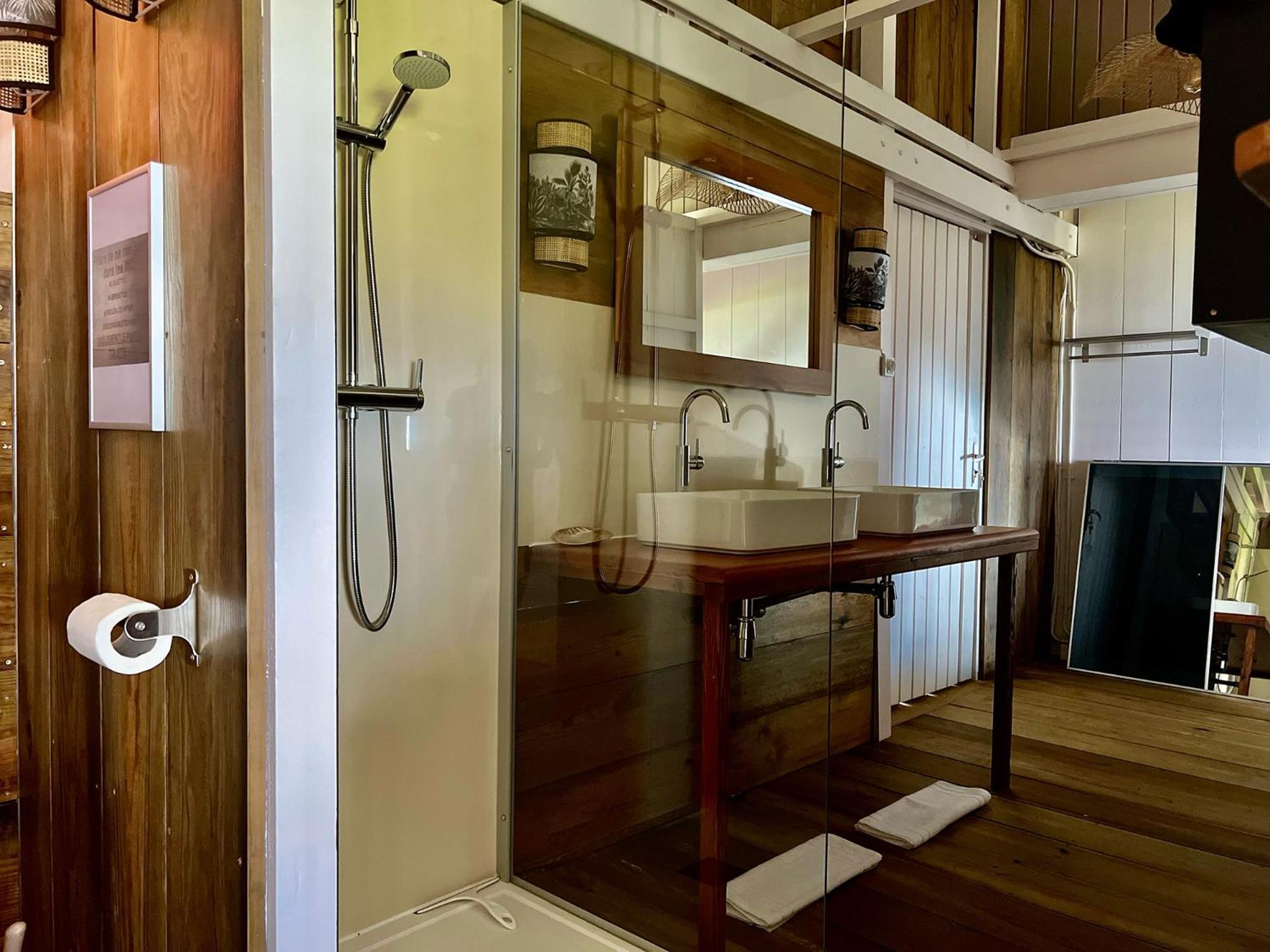 Chambre D'Hotes Le Sucrier Goyave Room photo